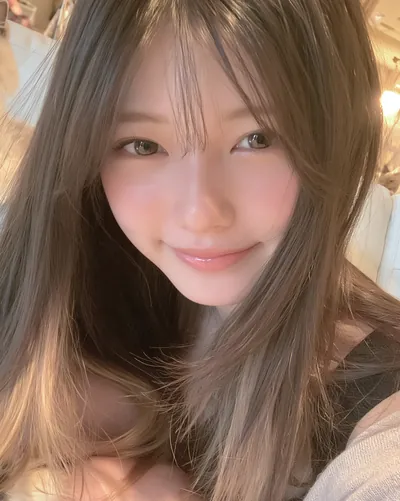 半长发 · 生活照