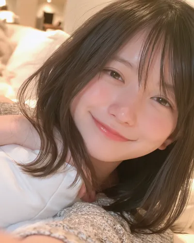 半长发 · 生活照