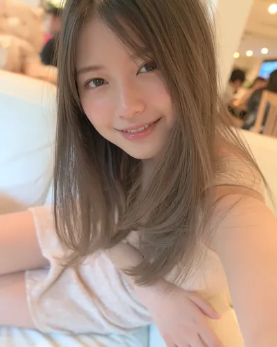 半长发 · 生活照